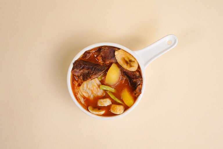 BEEF POCHERO
